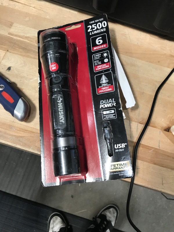 Photo 2 of 2500 Lumens Dual Power LED Rechargeable Focusing Flashlight with Rechargeable Battery and USB-C Cable Included
