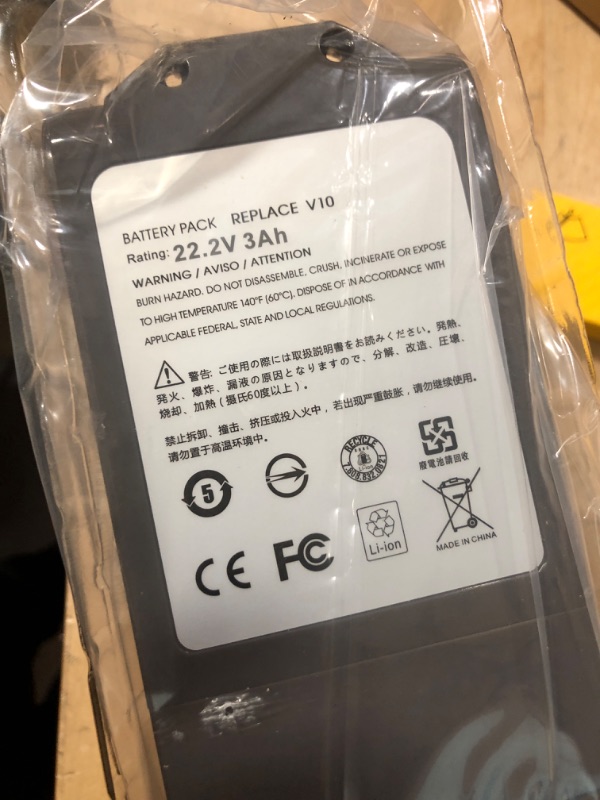 Photo 2 of EXXACT PARTS 25.2V 3AH Li-ion Replacement V10 Battery for Dyson Cyclone V10 SV12 Absolute Animal V10 Motorhead Lightweight Series Power Vacuum Cleaner Tool Battery[[Not fit for V8 SV10]