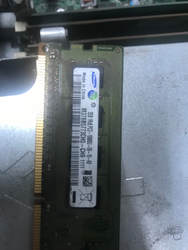 Photo 13 of PARTS ONLY POWERS ON BUT DOES NOT DISPLAY ANYTHING 
Dell Optiplex 990 SFF Desktop PC - Intel Core i5-2400 3.1GHz 8GB 500GB DVDRW Windows 10 Pro