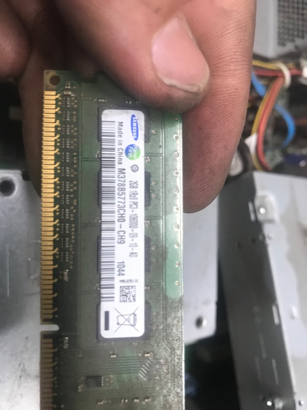 Photo 9 of PARTS ONLY POWERS ON BUT DOES NOT DISPLAY ANYTHING 
Dell Optiplex 990 SFF Desktop PC - Intel Core i5-2400 3.1GHz 8GB 500GB DVDRW Windows 10 Pro