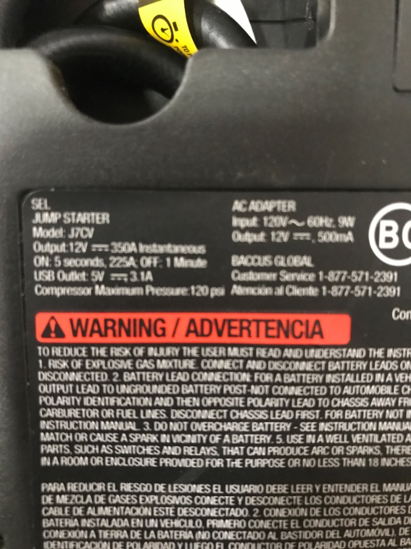 Photo 3 of * item missing charger *
Vector J7cv 800 Peak Amp Portable Car Jump Starter 120 PSI Compressor