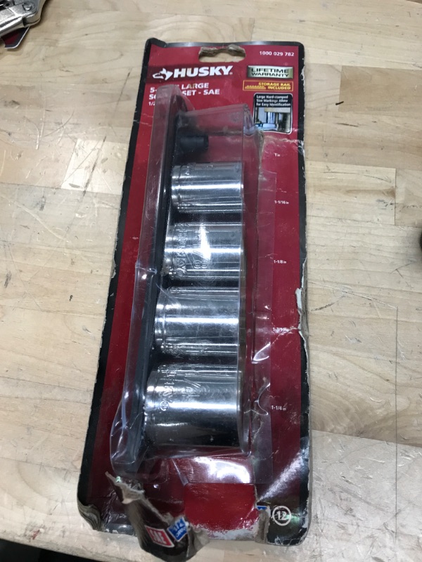 Photo 2 of 1/2 in. Drive SAE Large Socket Set (5-Piece)