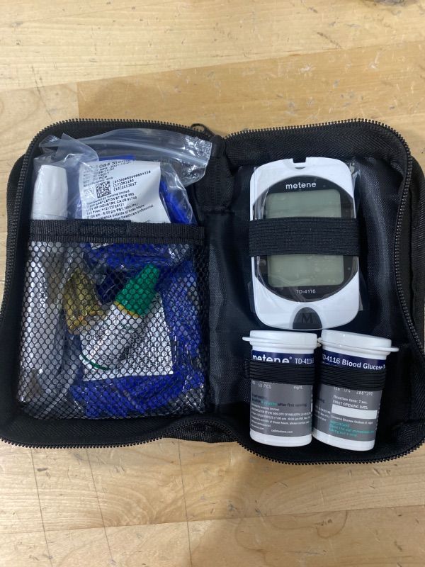 Photo 2 of Metene TD-4116 Blood Glucose Monitor Kit, 100 Glucometer Strips, 100 Lancets, 1 Blood Sugar Monitor, Blood Sugar Test Kit with Control Solution, Lancing Device, No Coding, Large Display