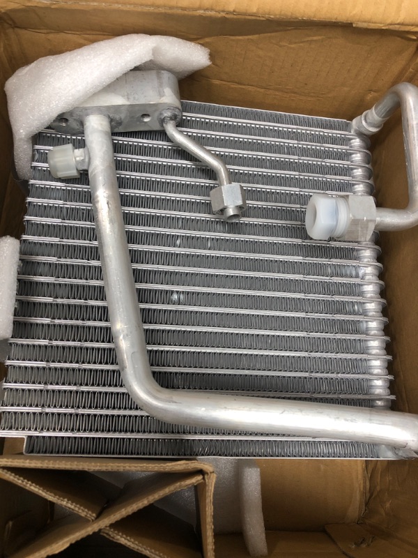 Photo 2 of EVAP CORE/EVAP ASSY - NEW EVAPORATOR