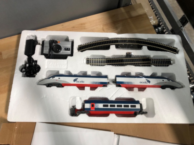 Photo 2 of (USED) ZHornby Amtrak Acela NEC High-Speed Service OO Electric Model Train Set HO Track with Remote Blue & Gray