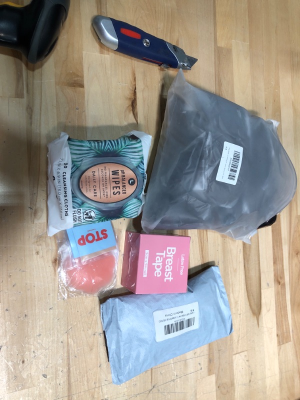 Photo 1 of BUNDLE PACK
SMALL WIGS, BREAST TAPE,PH BALANCED WIPES,ELASTIC HAIR TIES