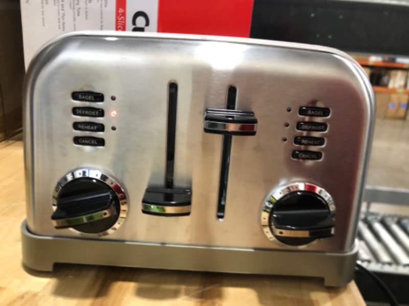 Photo 3 of * only one side works * 
Cuisinart CPT-180P1 Metal Classic 4-Slice Toaster, Brushed Stainless Brushed Stainless 4 Slice-New Toaster