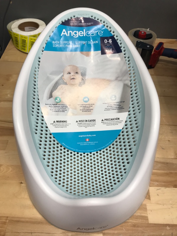 Photo 2 of Angelcare Baby Bath Support, Blue