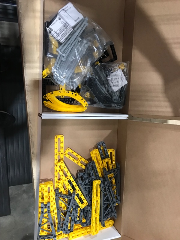 Photo 6 of *USED* *MISSING PARTS* LEGO Technic Liebherr Crawler Crane LR 13000 42146 Advanced Building Kit for Adul