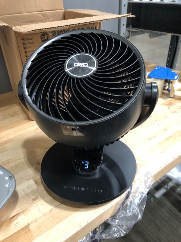 Photo 2 of ****USED FAIRLY NEW***

Dreo Table Fans for Home Bedroom, 9 Inch Quiet Oscillating Floor Fan with Remote, Air Circulator Fan for Whole Room, 70ft Powerful Airflow, 120° Adjustable Tilt, 4 Speeds, 8H Timer Black