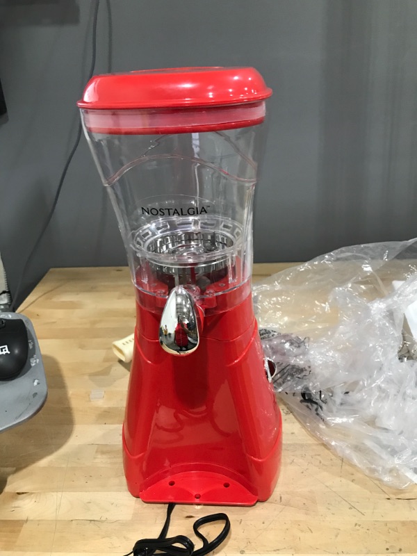 Photo 3 of ****NEW**** TESTED***

Nostalgia 64-oz Red Slush Drink Machine