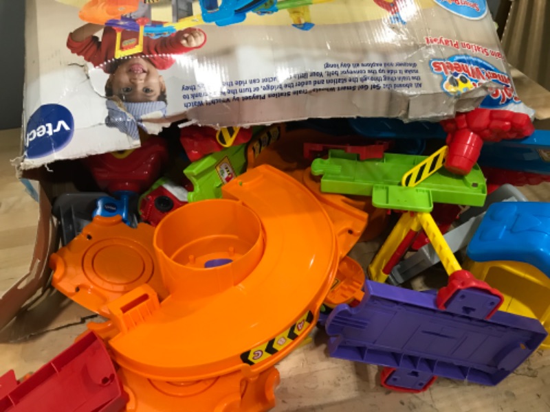 Photo 1 of ****USED *** ***OPEN BOX MAY BE MISSING HARDWARE*****

VTech Go! Go! Smart Wheels Deluxe Track Playset
