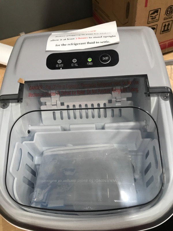 Photo 5 of ****NEW*** OPEN BOX*** TESTED***
ICE MAKER GREY 