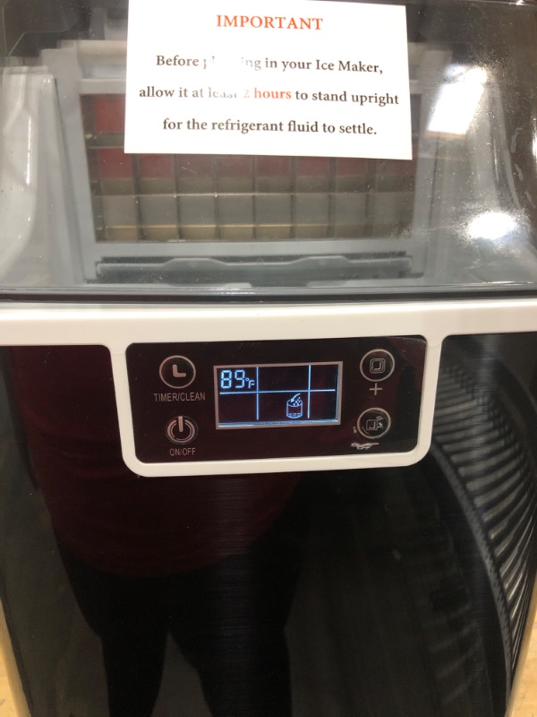 Photo 2 of ****USED *** ***OPEN BOX MAY BE MISSING HARDWARE***** TESTED*** DAMAGED SEE PHOTOS

Kndko Ice Makers Countertop, 2,000 pcs/45 lbs/Day,2 Way Filling,Self-Cleaning,6 Gears Ice Size Control,24H Timer, ice Machine Maker countertop for Home Outdoor RV