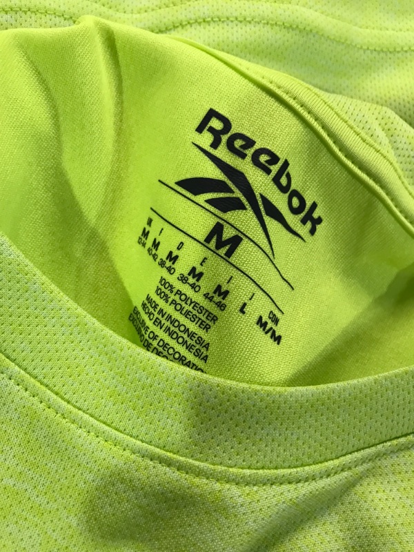 Photo 3 of SET OF 2****Reebok Men's Workout Ready Sleeveless Tee ACID YELLOW 
MEDIUM & SMALL