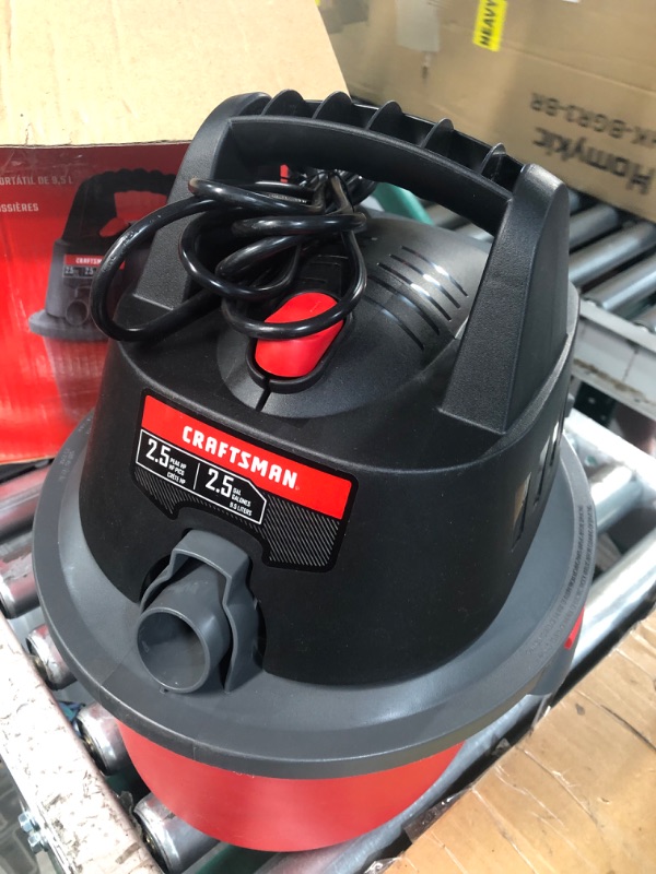 Photo 6 of ***USED AND DIRTY - POWERS ON***
CRAFTSMAN CMXEVBE17250 2.5 Gallon 1.75 Peak HP Wet/Dry Vac