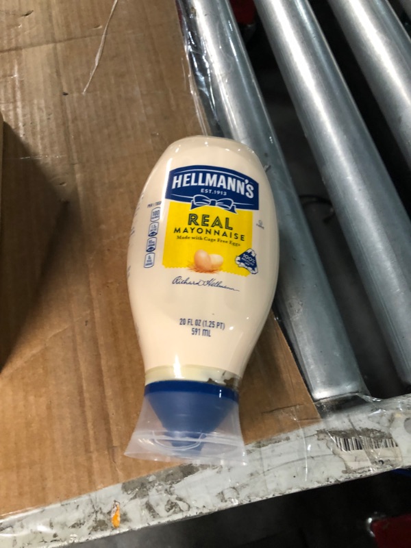 Photo 4 of * best by date 11/04/23 *
Hellmann's Real Mayonnaise Real Mayo Squeeze Bottle Pack of 6 For a Creamy Sandwich Spread 