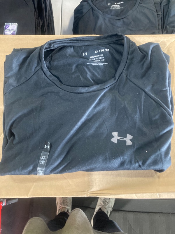 Photo 2 of (USED) Men'S Under Armour Ua Tech 2.0 Short-Sleeve XL 