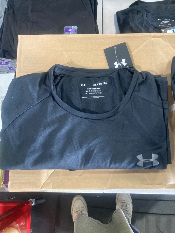 Photo 2 of (USED)Men'S Under Armour Ua Tech 2.0 Short-Sleeve XL  