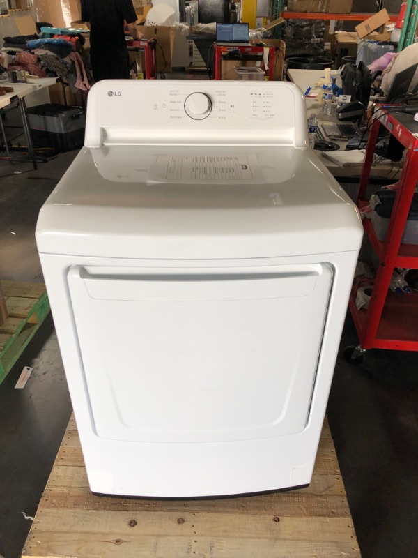 Photo 4 of LG 7.3-cu ft Electric Dryer (White) ENERGY STAR
