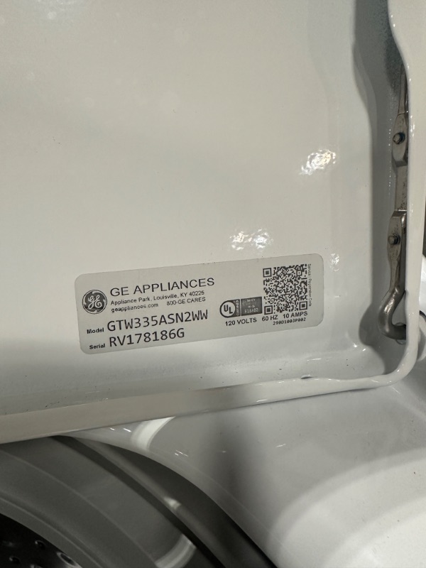 Photo 5 of GE 4.2-cu ft Agitator Top-Load Washer (White)