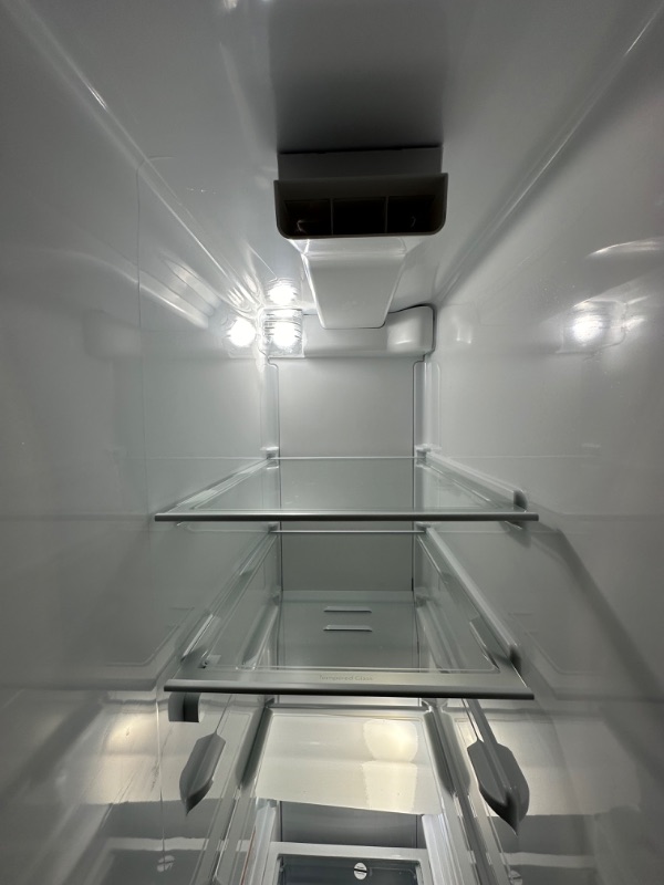 Photo 5 of Whirlpool 28.4-cu ft Side-by-Side Refrigerator with Ice Maker