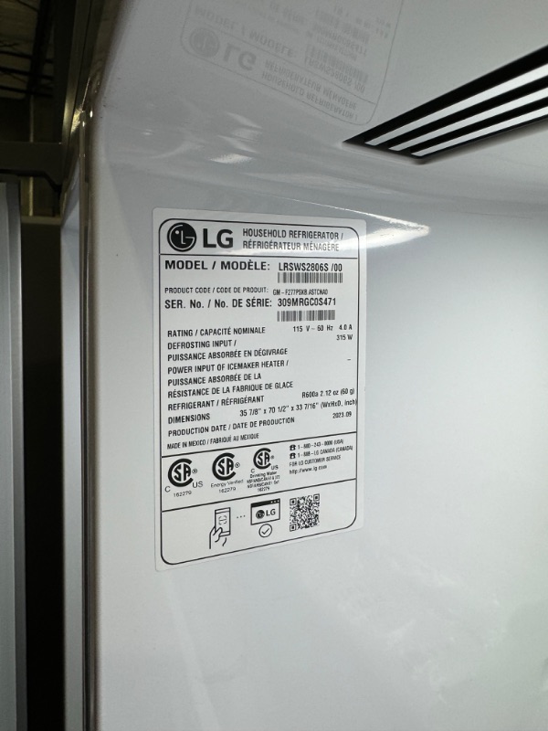 Photo 12 of LG Counter Depth MAX 27.6-cu ft Side-by-Side Refrigerator with Ice Maker (Printproof Stainless Steel)