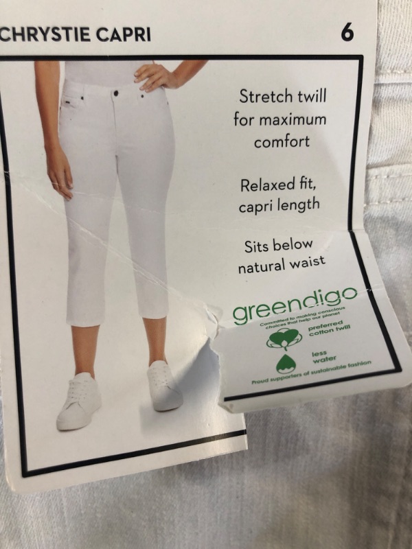 Photo 3 of Nine West Women's Stretch Relaxed Leg Chrystie Capri Pants SIZE 6
