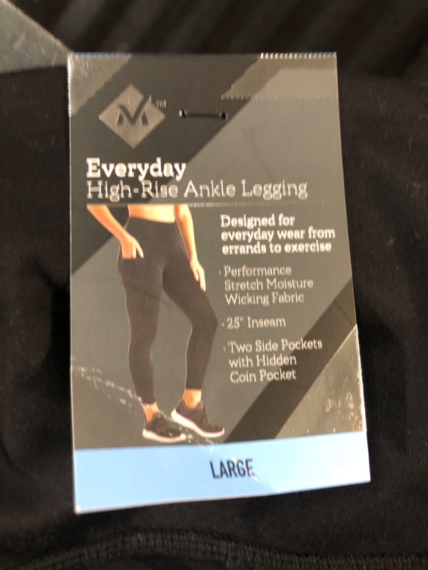 Photo 4 of Member's Mark Ladies Everyday Ankle Legging Black,SizeL
