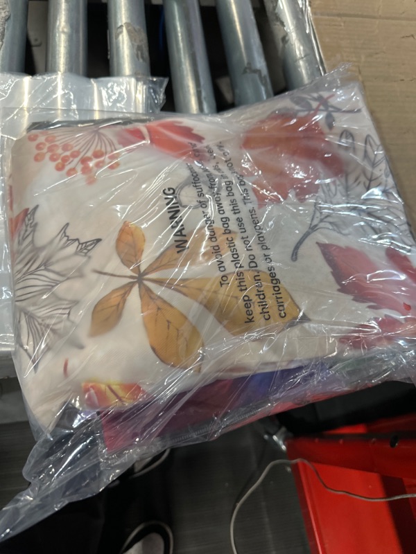 Photo 1 of non refundable bundle of miscellaneous items 
