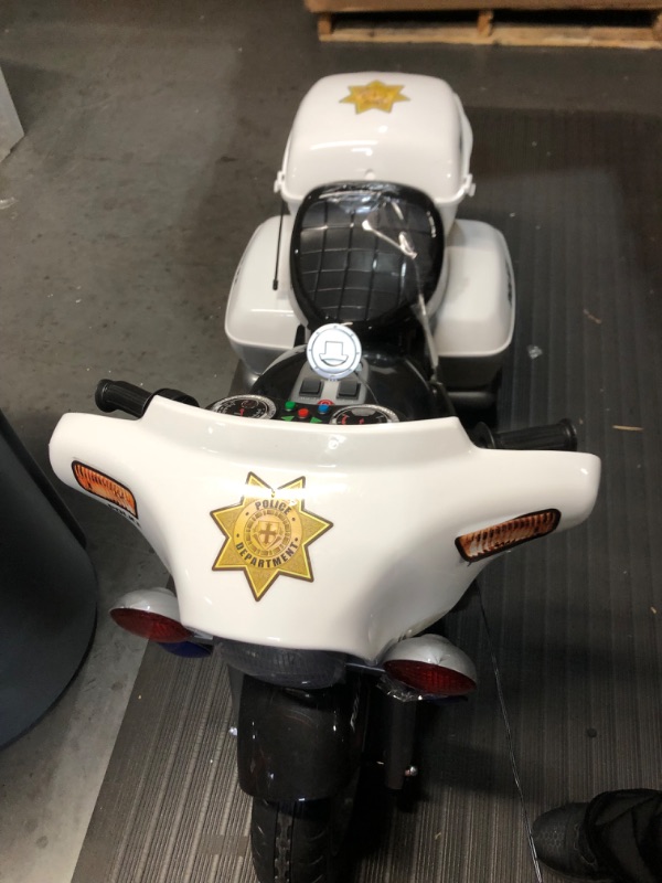 Photo 3 of 12V Police Motorcycle