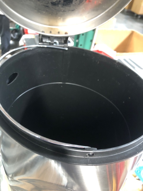 Photo 3 of **SEE PHOTOS**NINESTAR 8 gallon trash can 