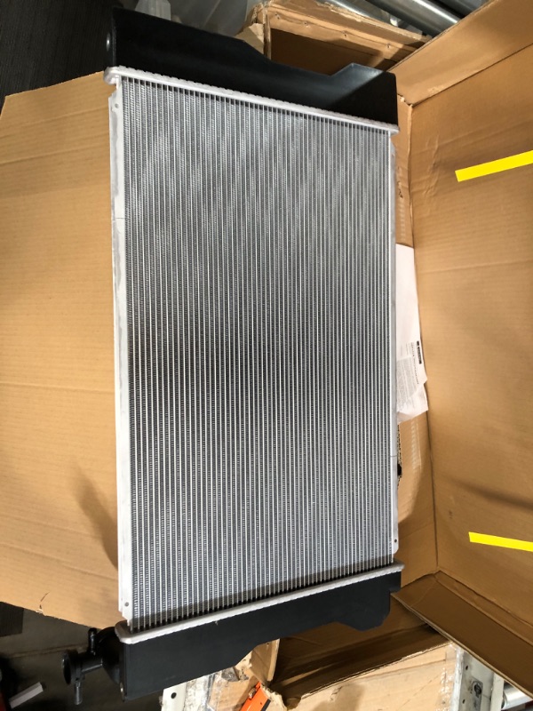 Photo 1 of Denso 221-3159 Radiator