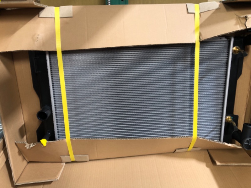 Photo 1 of Denso 221-3159 Radiator