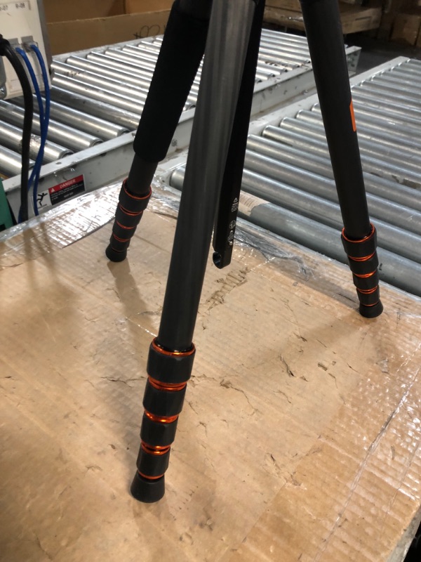 Photo 7 of K&F Concept 62-inch Carbon Fiber Camera Tripod