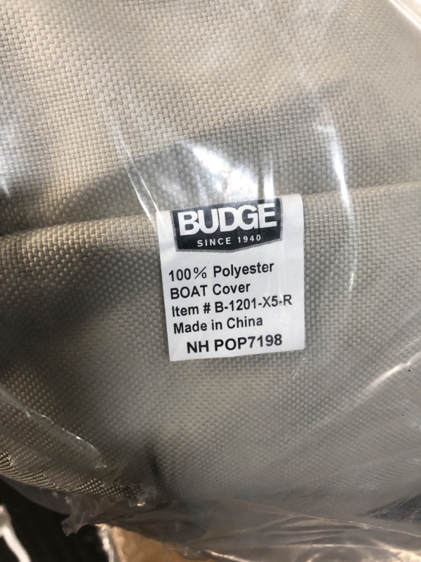 Photo 4 of **Unkown size Budge B-1201-X5 1200 Denier V-Hull Runabout Boat Cover