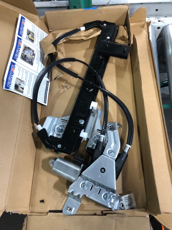 Photo 1 of SHOWSEN 748-229 Rear Passenger Window Regulator W/Motor
