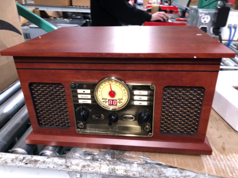 Photo 11 of ***DOES NOT POWER ON - UNABLE TO TROUBLESHOOT***
Victrola Nostalgic 6-in-1 Bluetooth Record Player & Multimedia Center with Built-in Speakers Mahogany