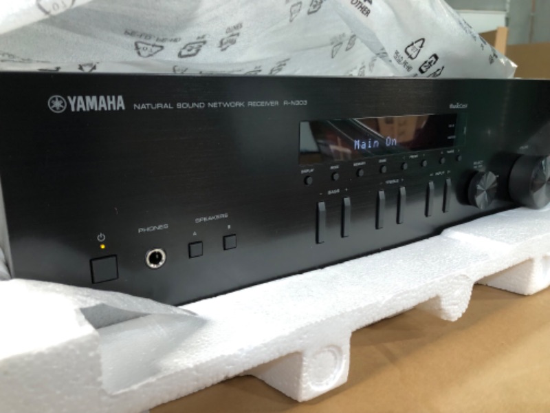 Photo 3 of YAMAHA R-N303BL Stereo Receiver with Wi-Fi, Bluetooth & Phono