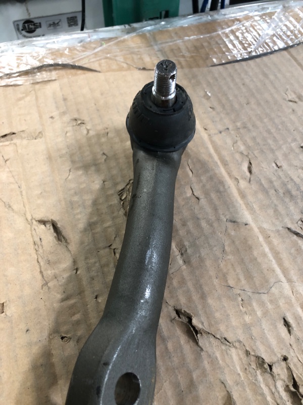 Photo 3 of MOOG DS1073 Tie Rod End