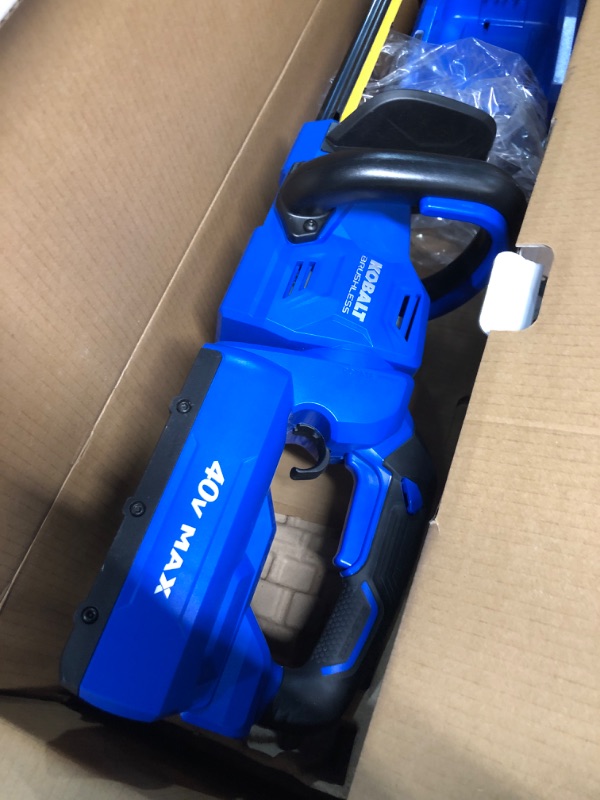 Photo 4 of **HAS BEEN USED - UNABLE TO TEST**
Lowe's Gen4 40-Volt 24-in Dual Cordless Electric Hedge Trimmer 2 Ah (Battery & Charger Included) | KHT 1040A-03