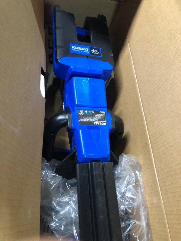 Photo 2 of **HAS BEEN USED - UNABLE TO TEST**
Lowe's Gen4 40-Volt 24-in Dual Cordless Electric Hedge Trimmer 2 Ah (Battery & Charger Included) | KHT 1040A-03