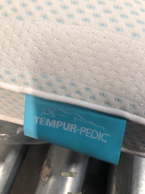 Photo 3 of **NEW OPEN FOR INSPECTION**
Tempur-Pedic Symphony Pillow Luxury Soft Feel, Standard, White - 28.5" x 20"