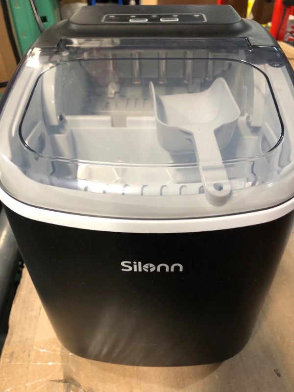 Photo 3 of **HAS BEEN USED- TURNS ON(UNABLE TO FULLY TEST)**
Silonn Countertop Ice Maker, Black (SLIM09) 