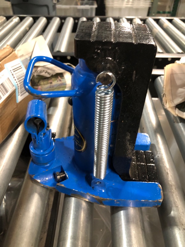 Photo 4 of Mophorn Toe Jack Lift Hydraulic Machine Toe Jack Lift Air Hydraulic Toe Jack Proprietary Heat-Treated Steel (2.5-5Ton Blue) 2.5-5Ton Blue 5 Ton