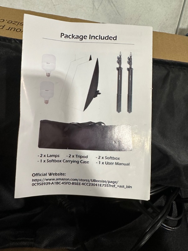 Photo 2 of UBeesize Softbox Photography Lighting Kit, 27” x 20” 