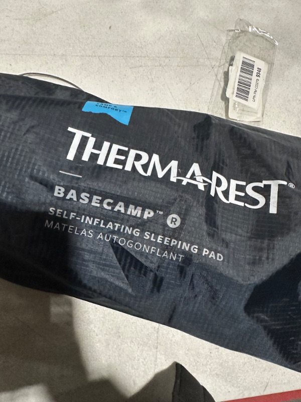 Photo 4 of **NONREFUNDABLE**FOR PARTS OR REPAIR**SEE NOTES**
Therm-a-Rest MondoKing Self-Inflating Camping Sleeping Pad Lyons Blue XX-Large - 80" x 30"