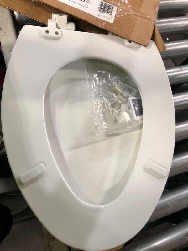 Photo 3 of **damaged**Mayfair 1847SLOW 000 Kendall Slow-Close, Removable Enameled Wood Toilet Seat That Will Never Loosen, 1 Pack ELONGATED - Premium Hinge, White White ELONGATED Toilet Seat