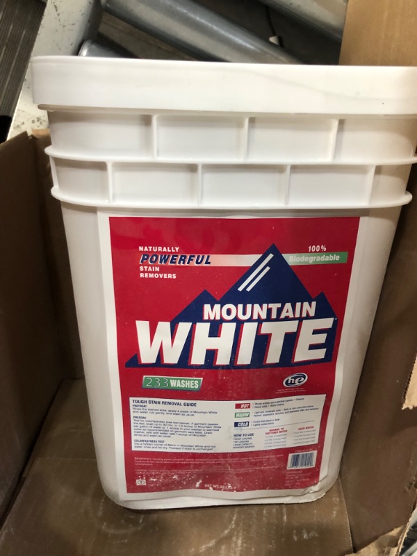 Photo 1 of [READ NOTES]
MOUNTAIN WHITE naturally powerful stain removers, 233 washes