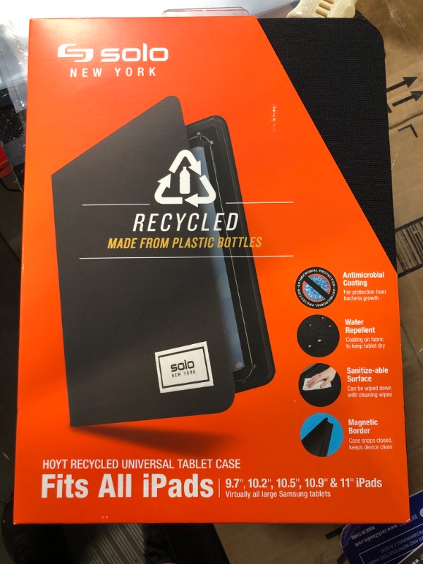 Photo 1 of SOLO NEW YORK RECYCLED FITS ALL IPADS BLACK 9.7",10.2",10.5"10.9" & 11"